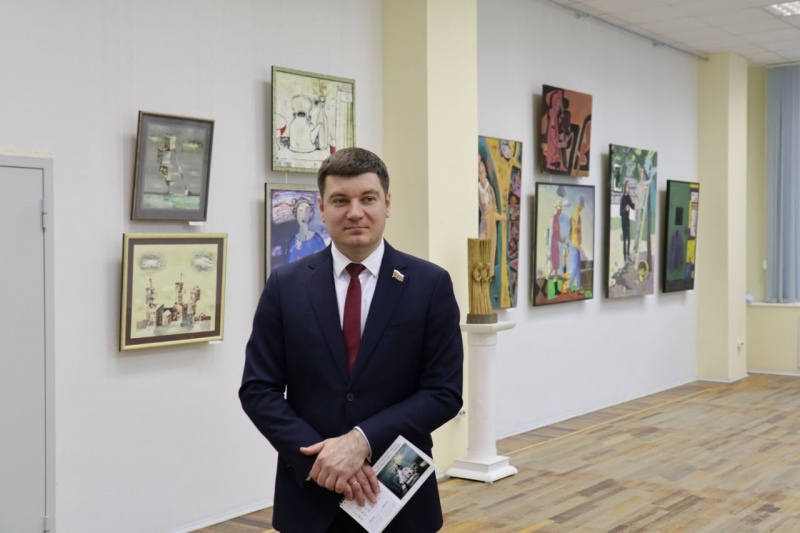 В Ульяновске открылась областная художественная выставка ульяновских художников «Зимний вернисаж»