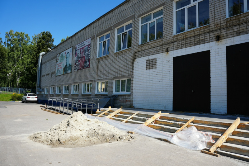 В школе №56  начался капремонт здания