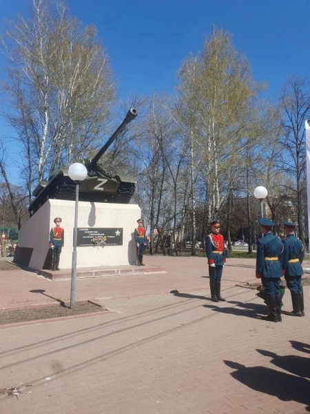 Вечная память героям! В Ульяновске почтили память погибших танкистов