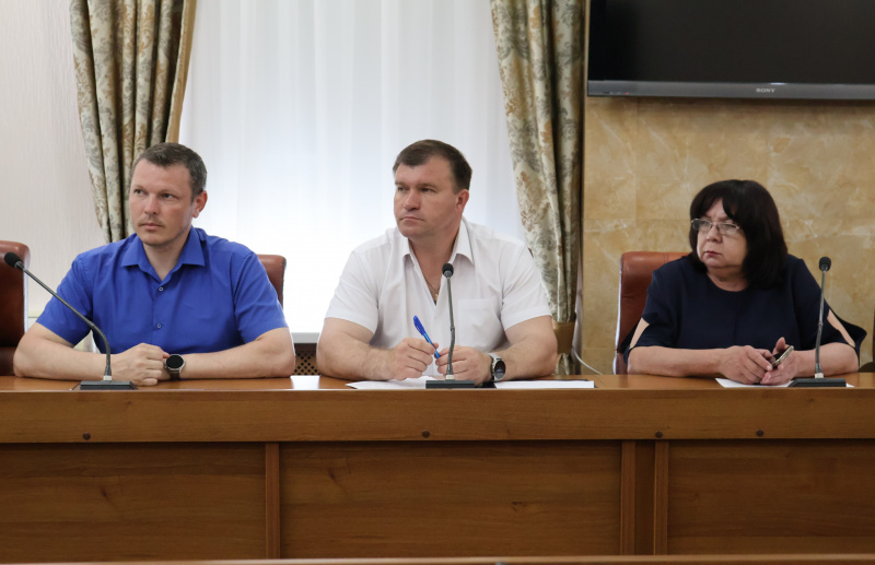Администрация города доложила о мерах профилактики в борьбе с терроризмом и экстремизмом