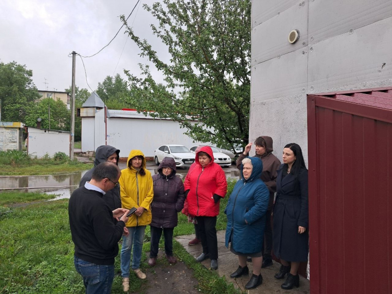Восстановление горячего водоснабжения Отрадной,77 на контроле депутата
