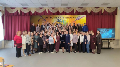 Депутаты Городской Думы поздравили педагогов с Днем учителя! 